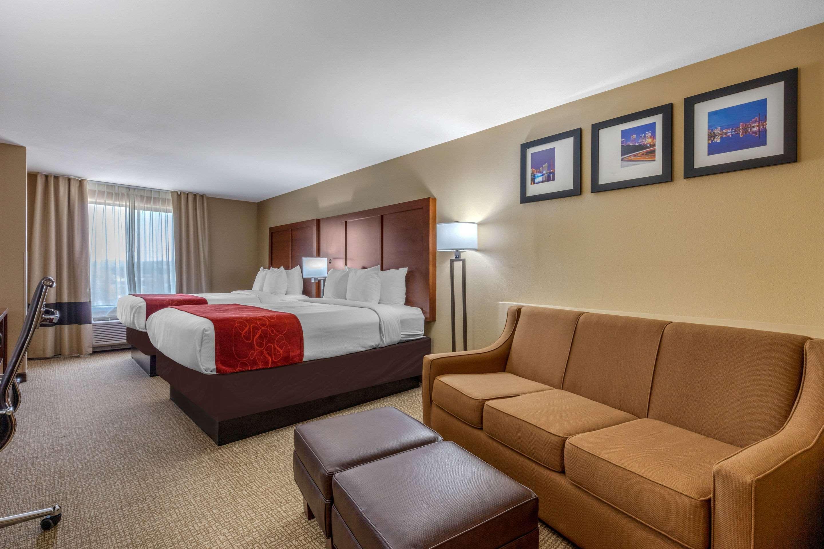 Comfort Suites Pelham Hoover I-65 Exterior photo